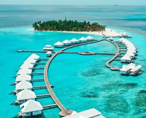 Diamonds Athuruga Maldives Resort & Spa
