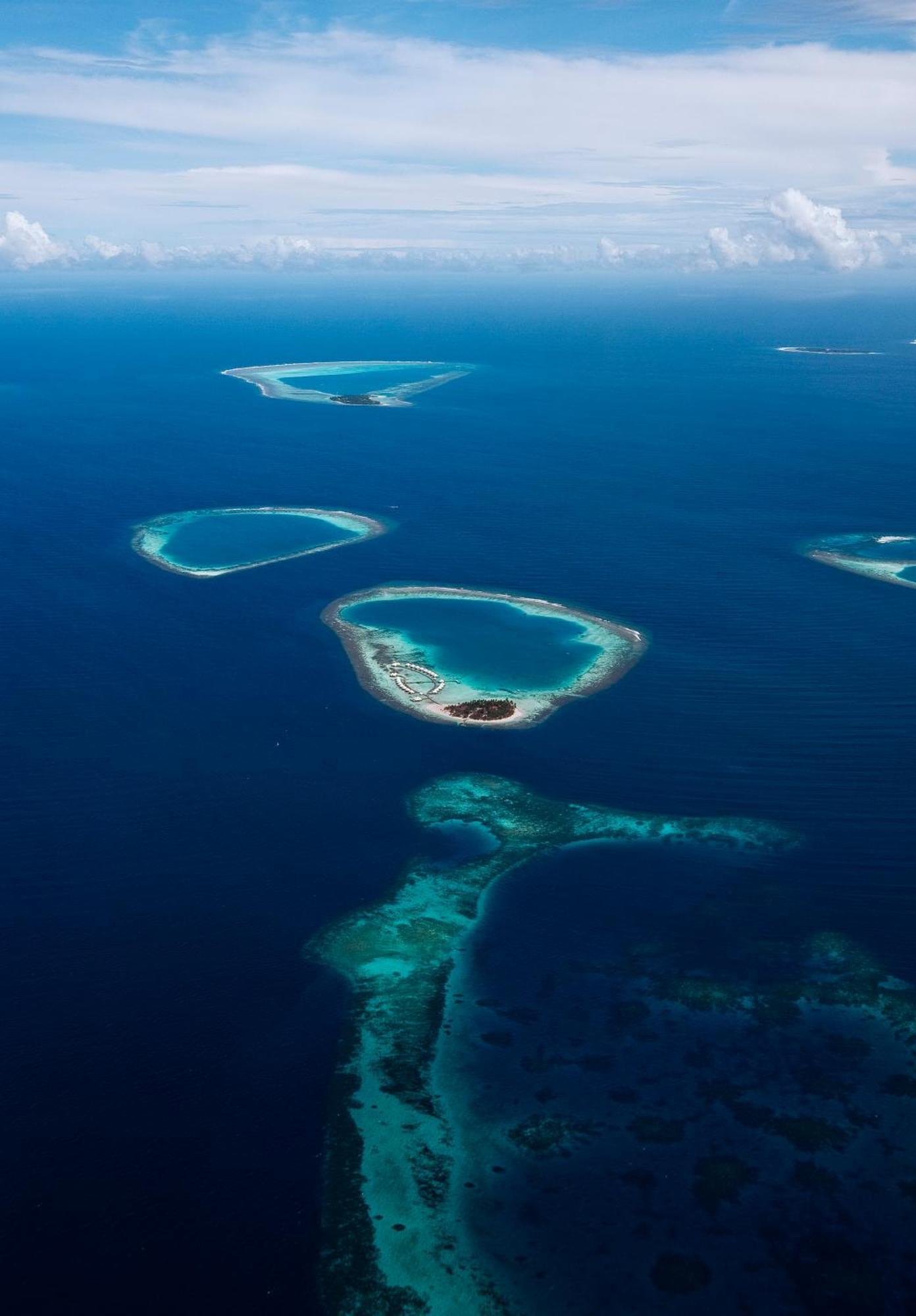 Diamonds Maldives & 5*