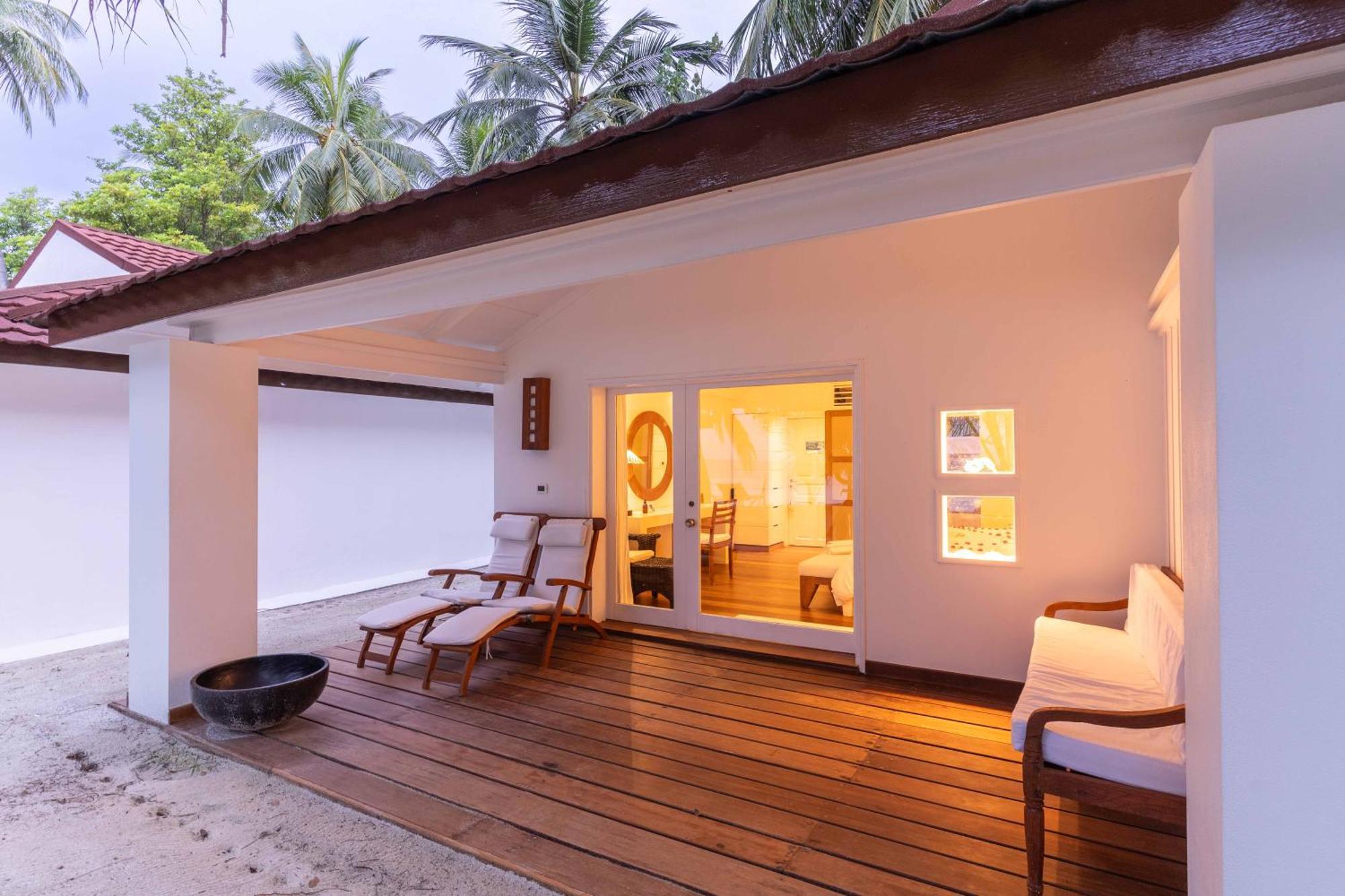 منتجع Diamonds Maldives &