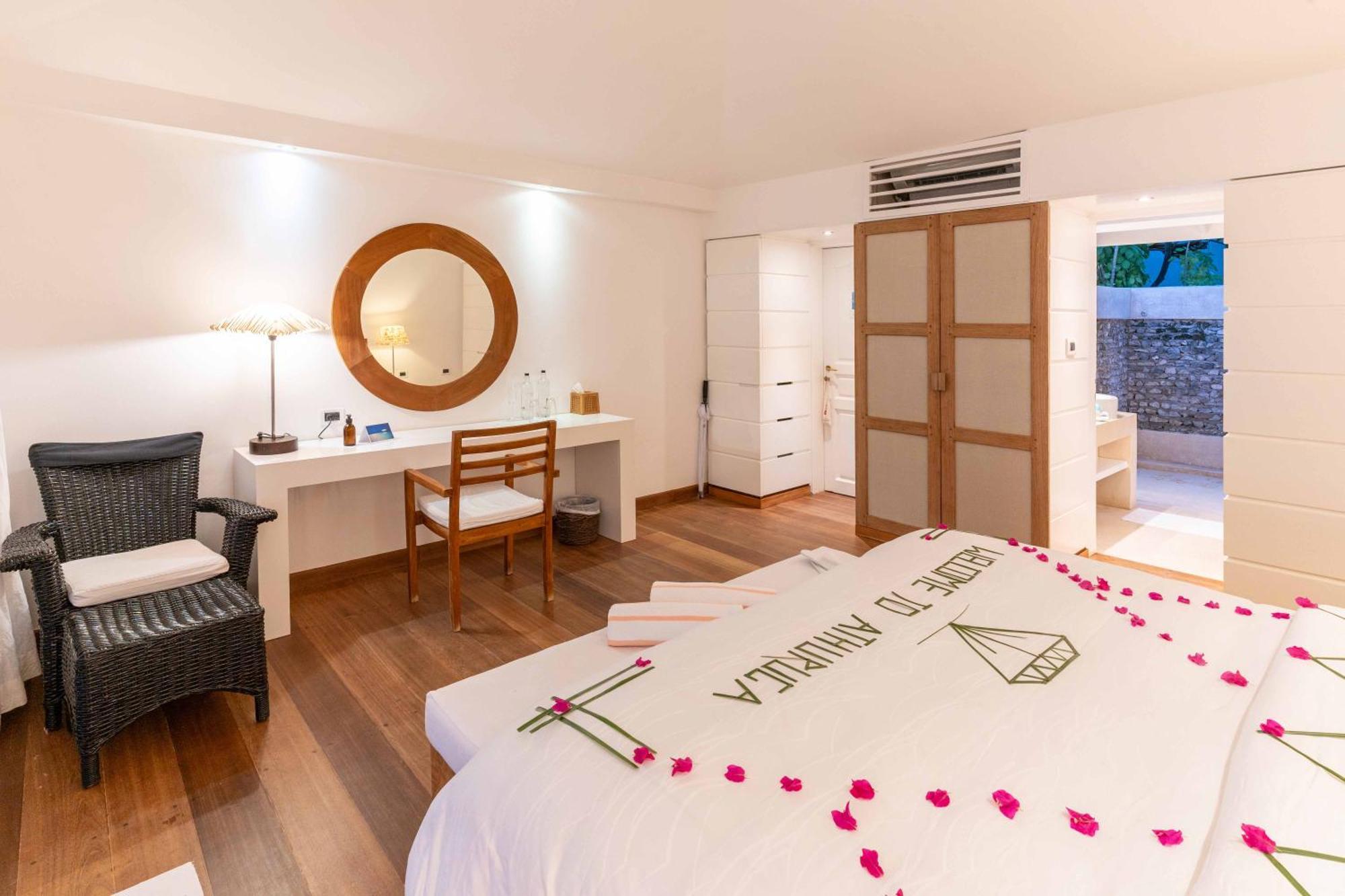 منتجع Diamonds Maldives &