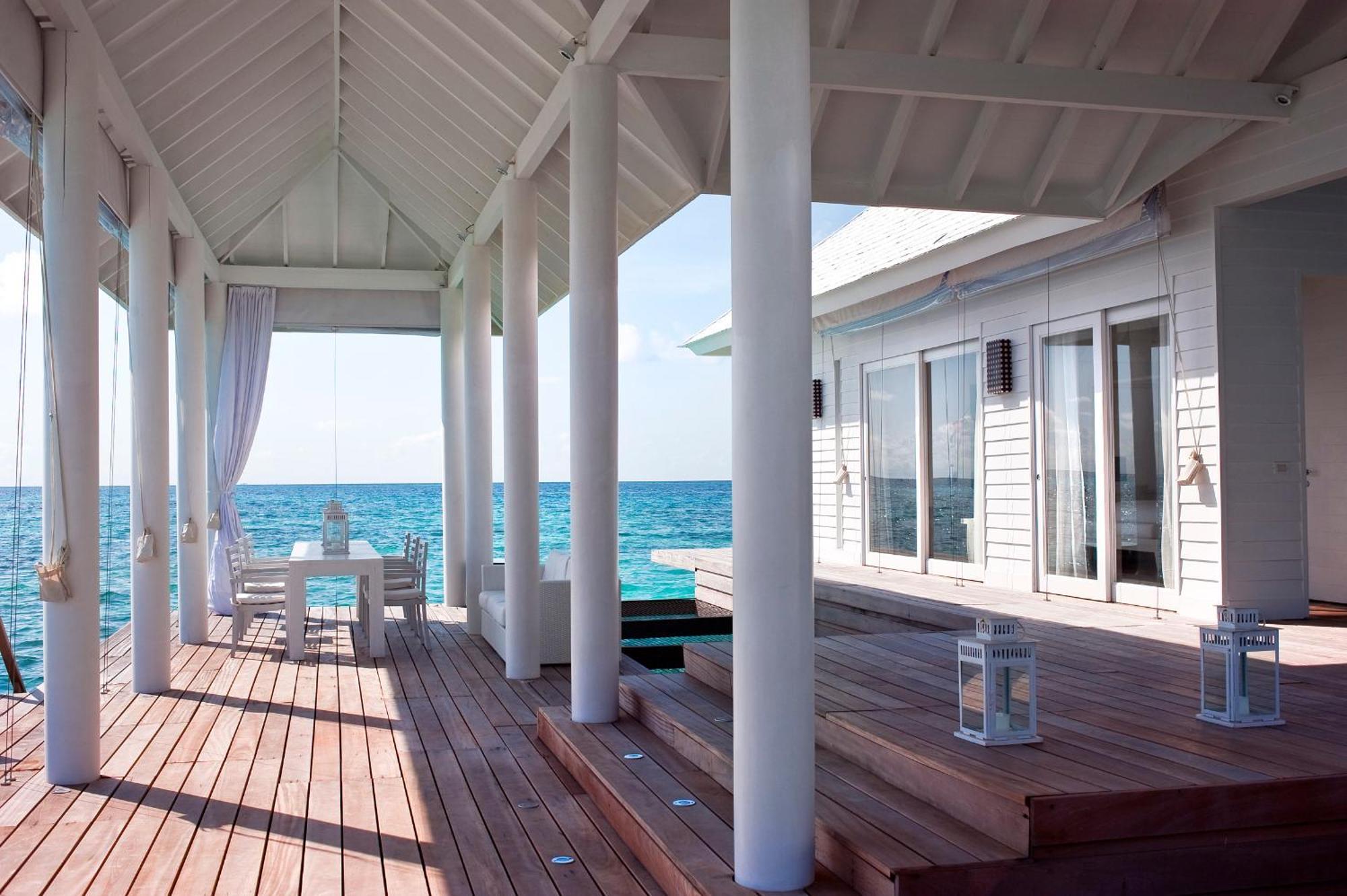 Resort Diamonds Maldives &